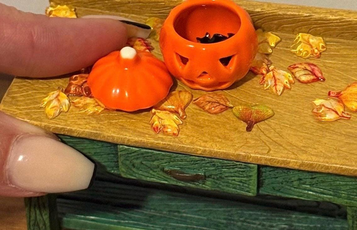 Miniature Ceramic Jack O Lantern Jar with Lid, Filled with Bats (1:12 Scale)