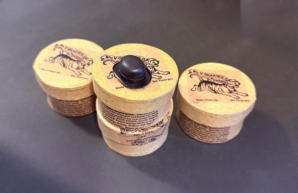 miniature vintage gift boxes- Hat Furrier theme