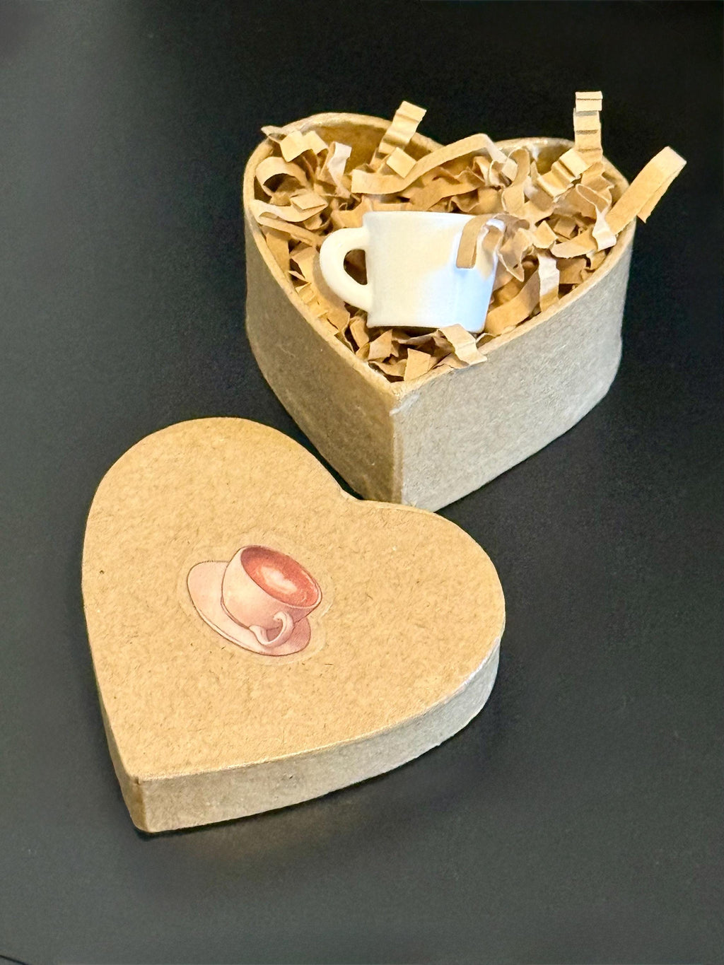 Miniature Heart shaped coffee Paper Mache gift boxes: With a latte coffee