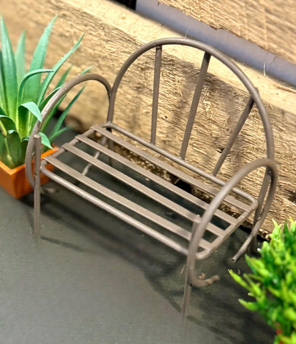 miniature rustic outdoor  bench-1:12 scale