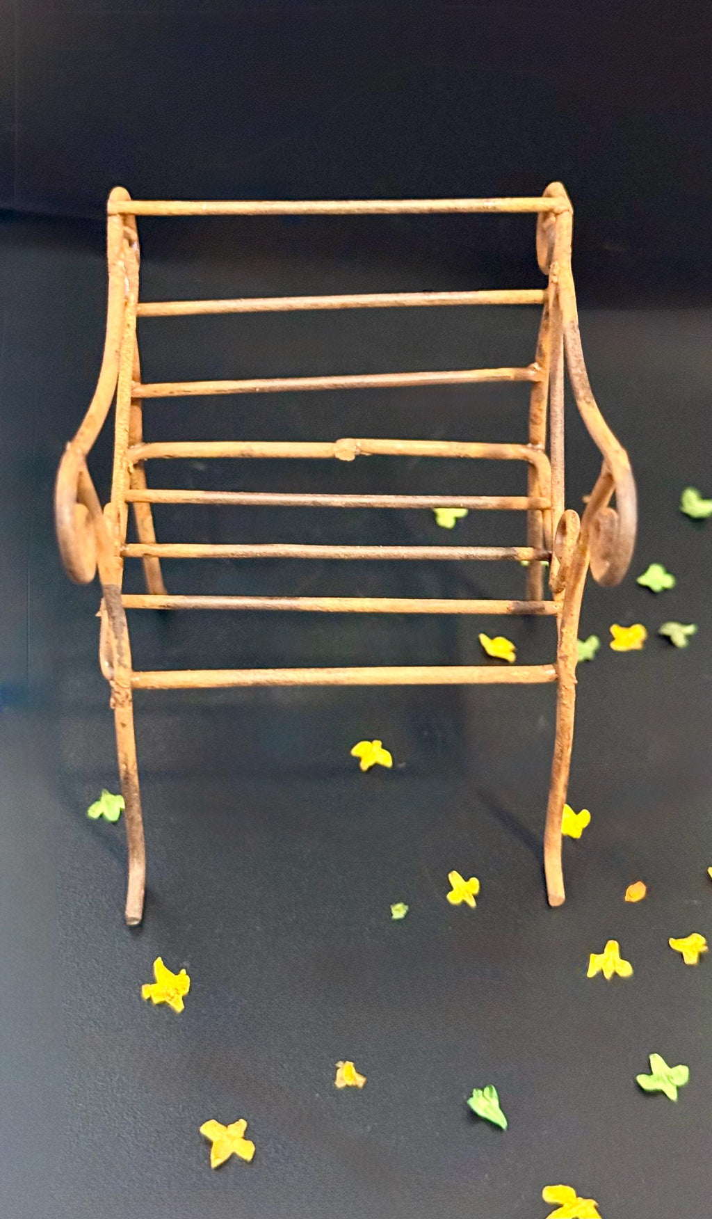Miniature rustic outdoor metal chair-1:12 scale