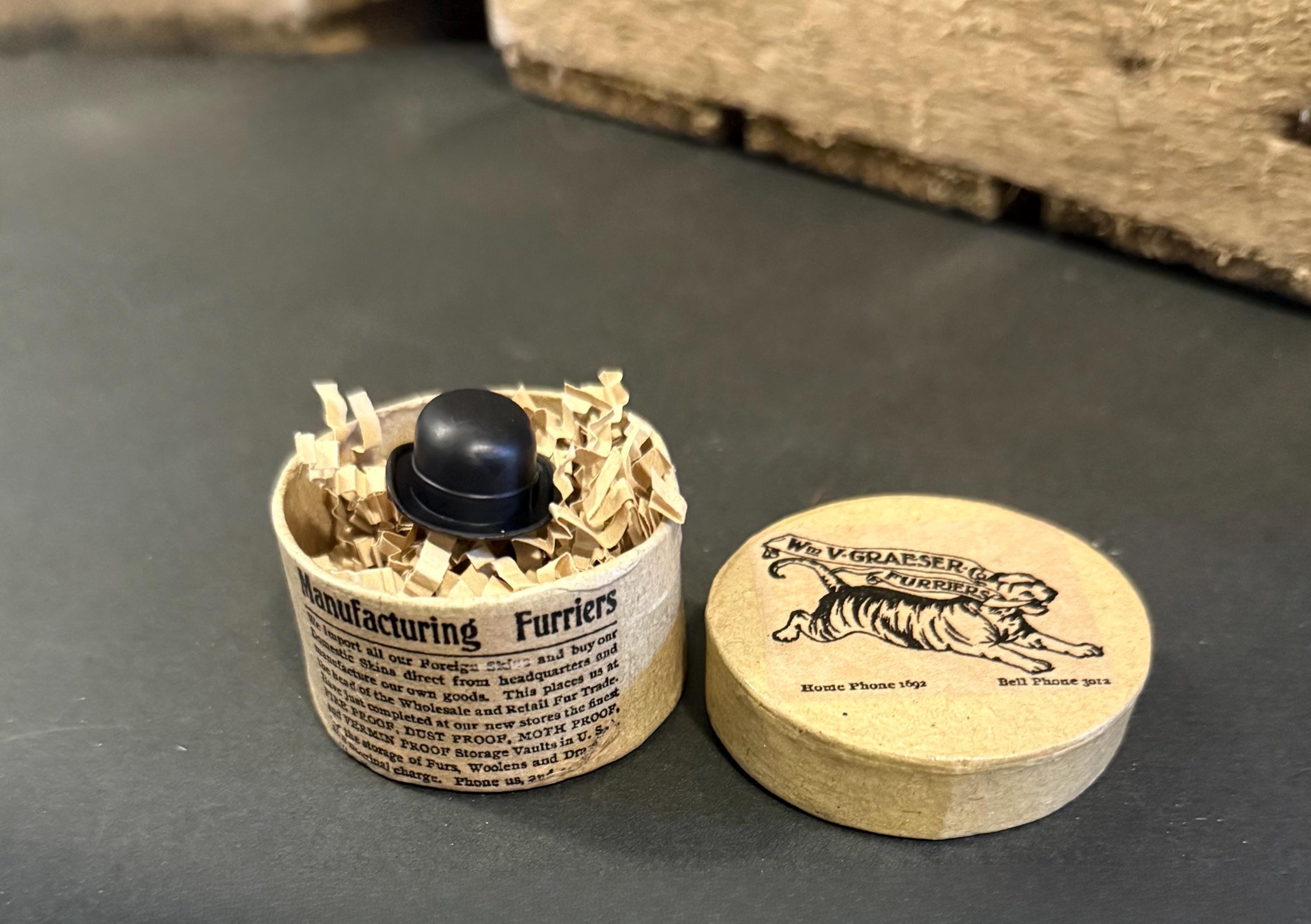 miniature vintage gift boxes- Hat Furrier theme