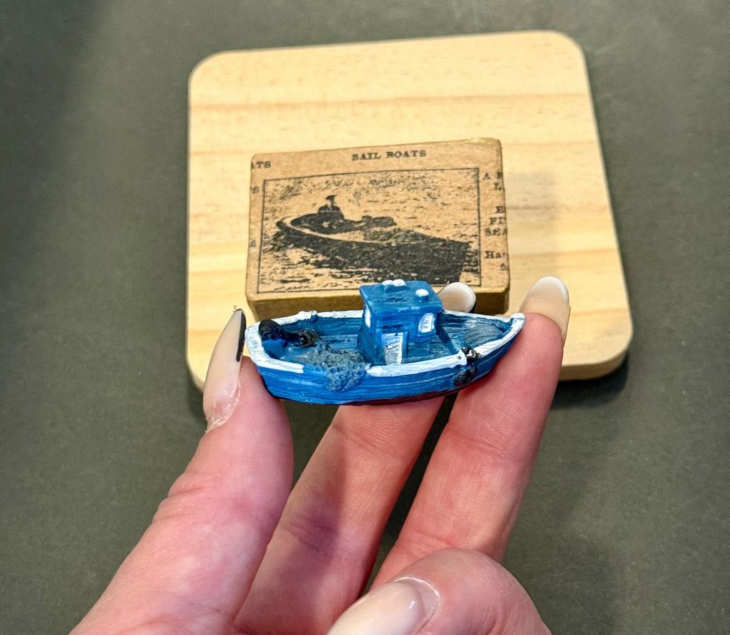 miniature vintage gift box- boat theme
