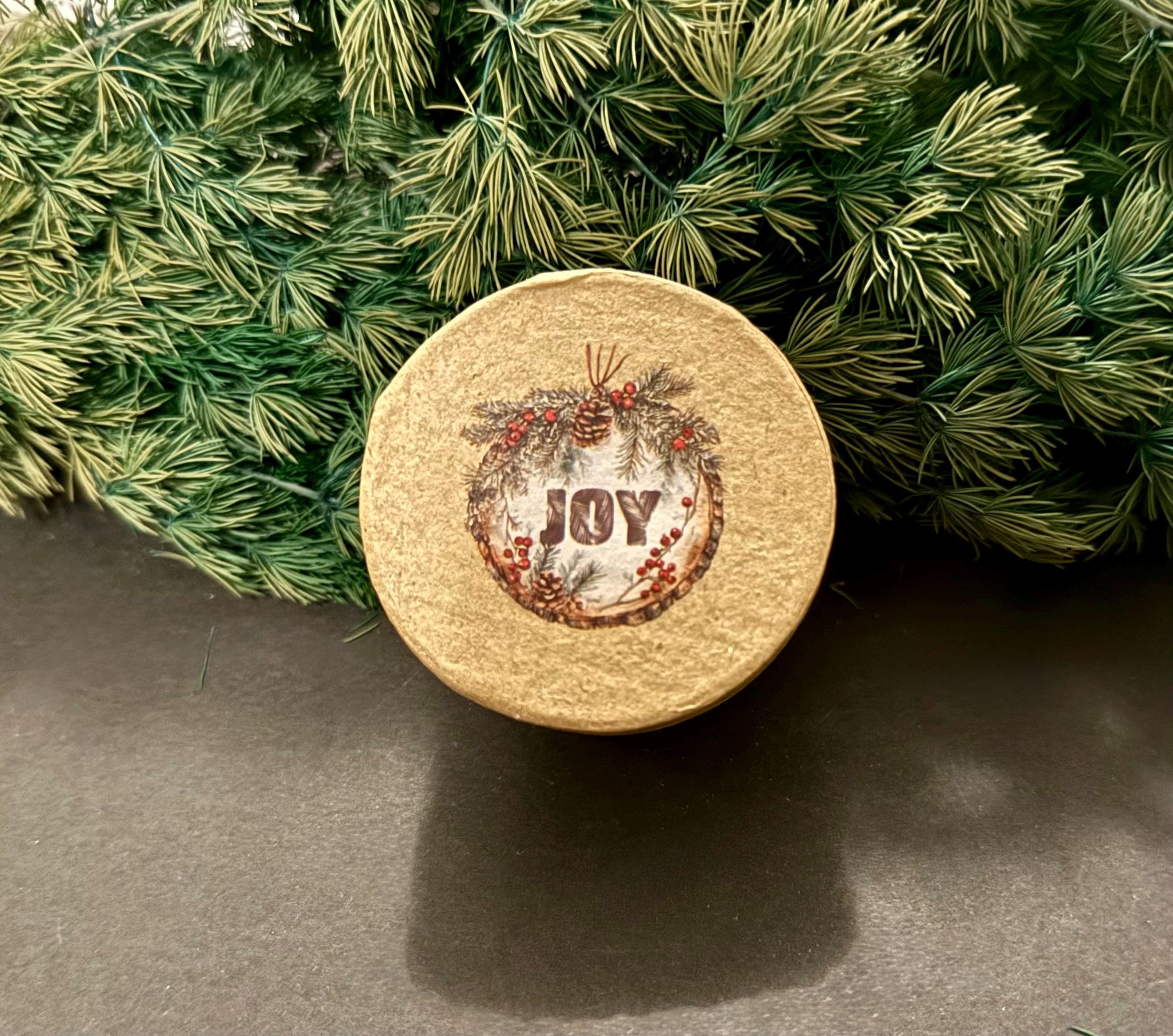 Miniature Christmas theme Gift Box with miniature(s) inside