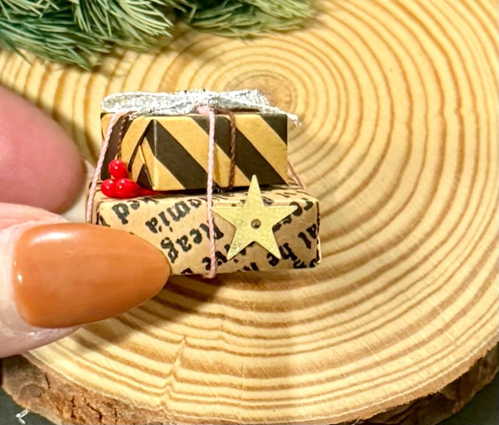 Miniature gift packages-1:12 scale