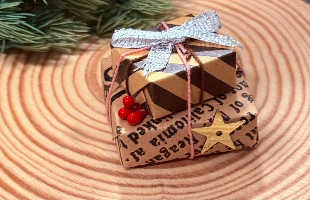 Miniature gift packages-1:12 scale