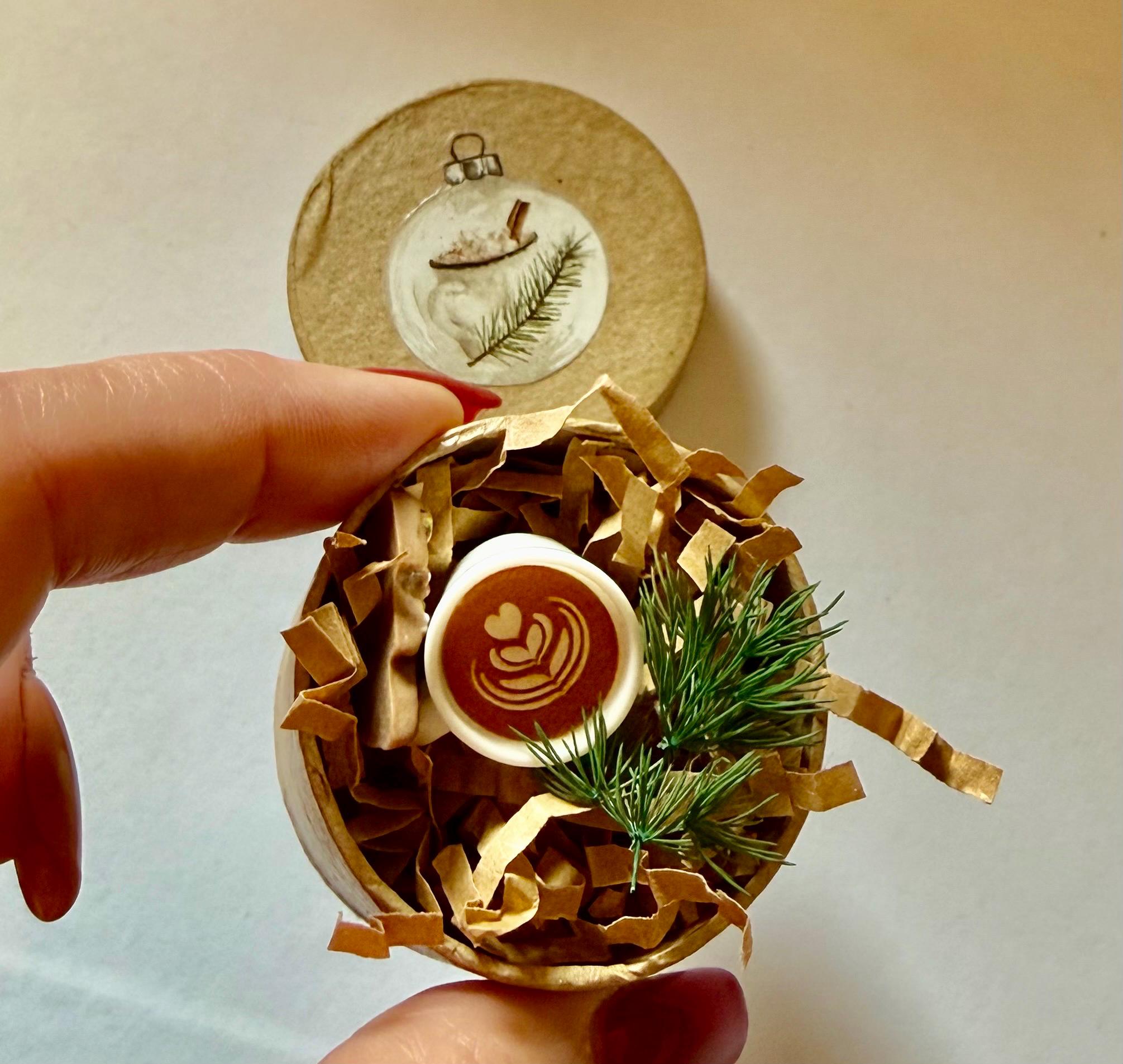 Miniature Christmas Box with a latte Gift Box: Vintage Paper Mache