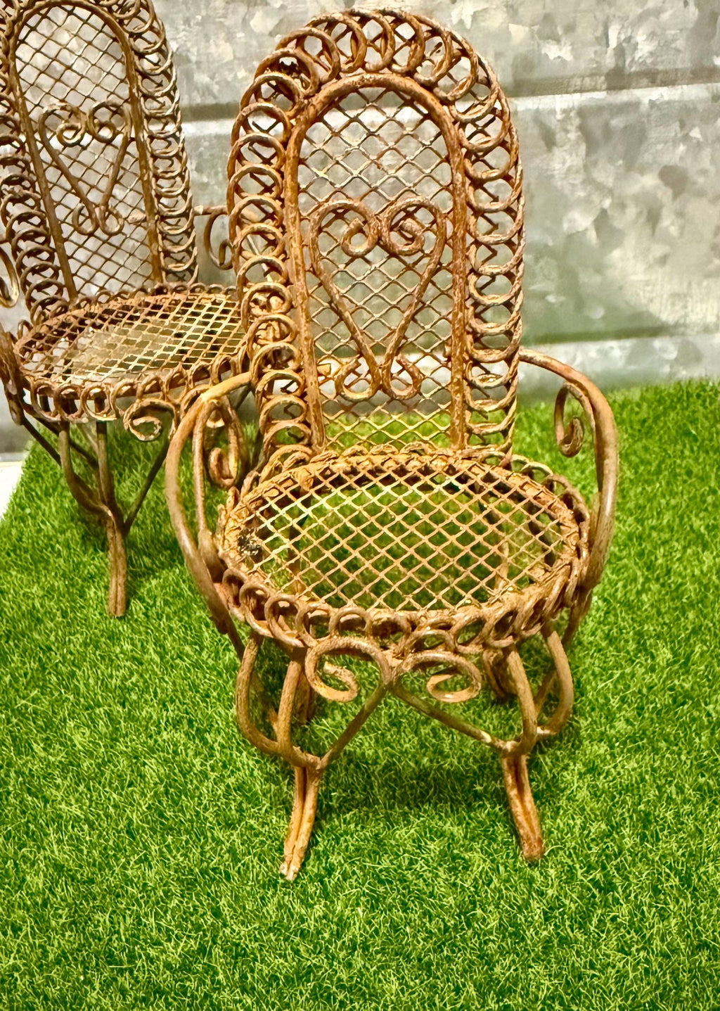 Miniature metal rusted outside chair with heart design-1:12 scale