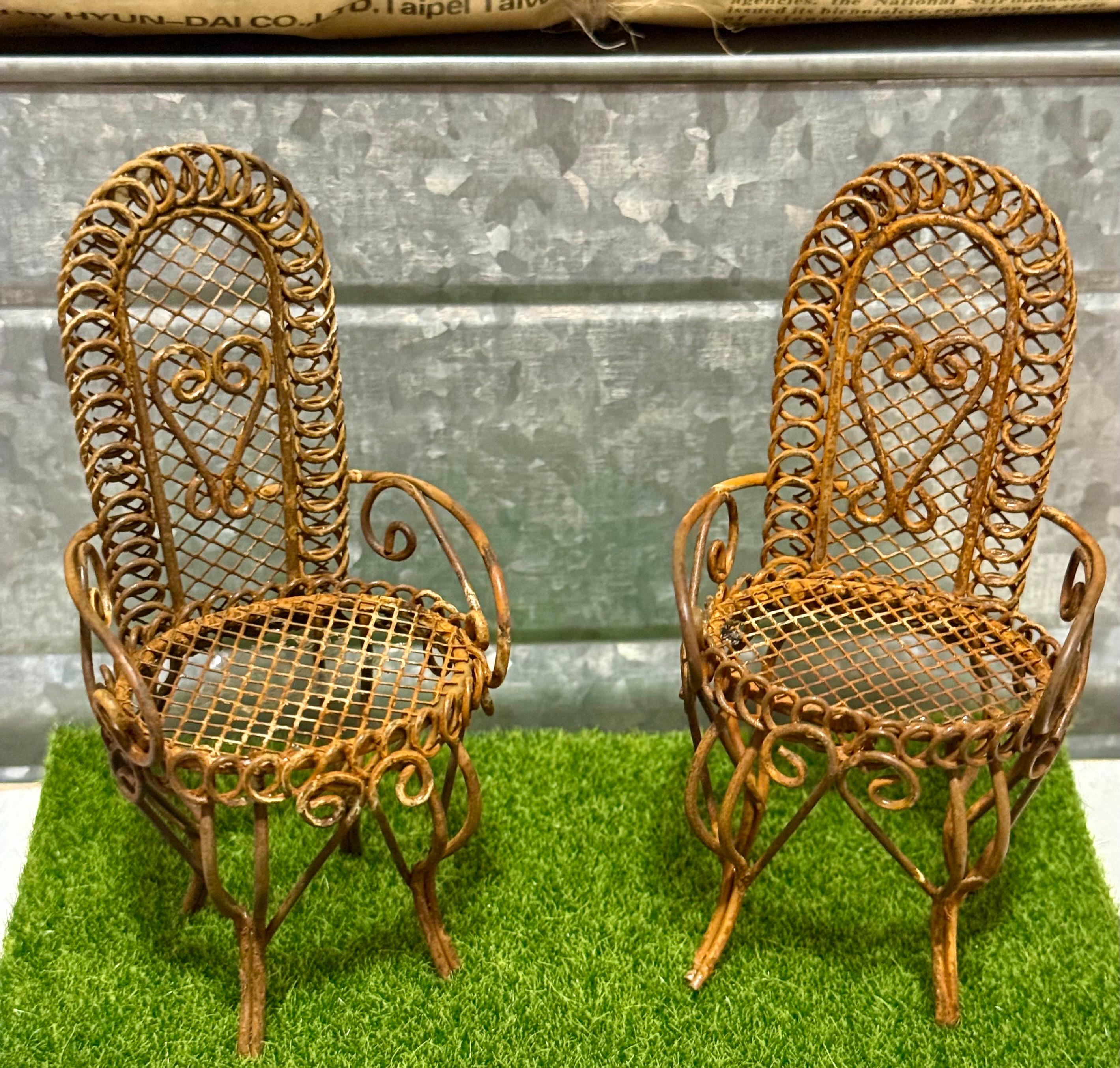 Miniature metal rusted outside chair with heart design-1:12 scale