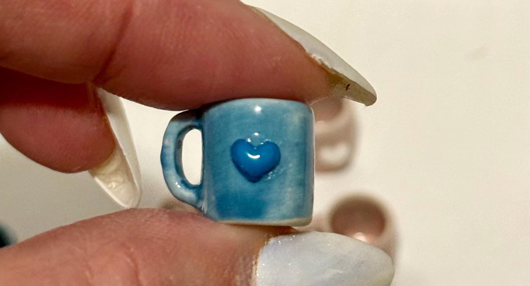 miniature heart coffee mugs