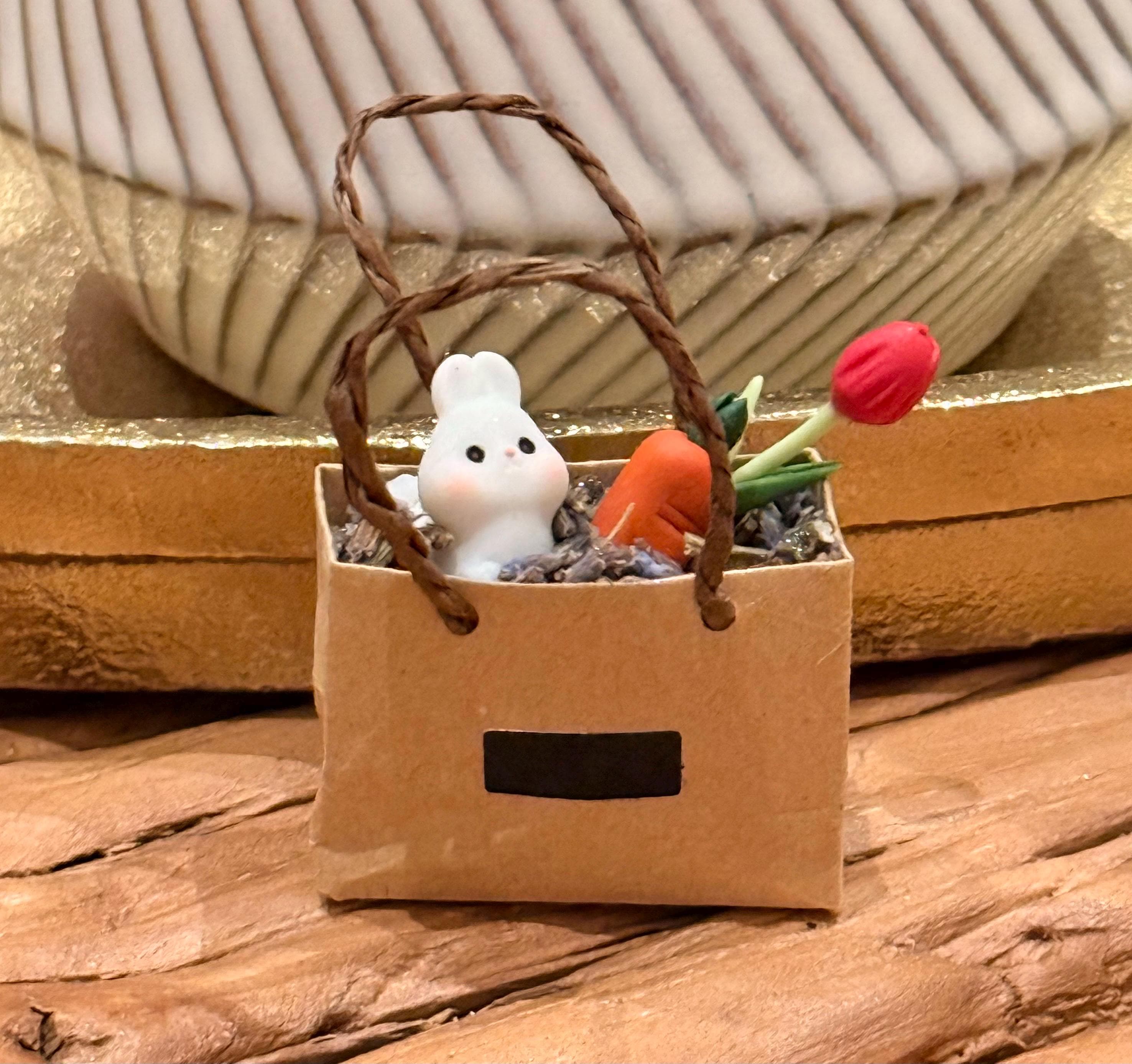 Miniature Easter Shopping Bag with Bunny, Carrot, Tulip (1:12 Scale)