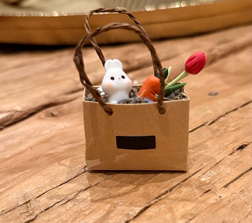 Miniature Easter Shopping Bag with Bunny, Carrot, Tulip (1:12 Scale)