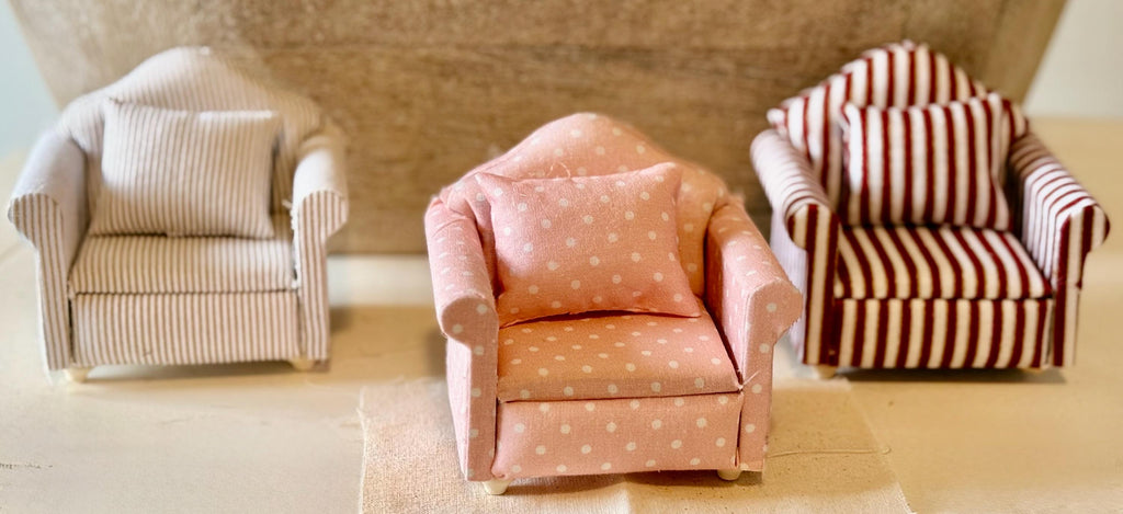 Dollhouse miniature chair with pillow-3 choices