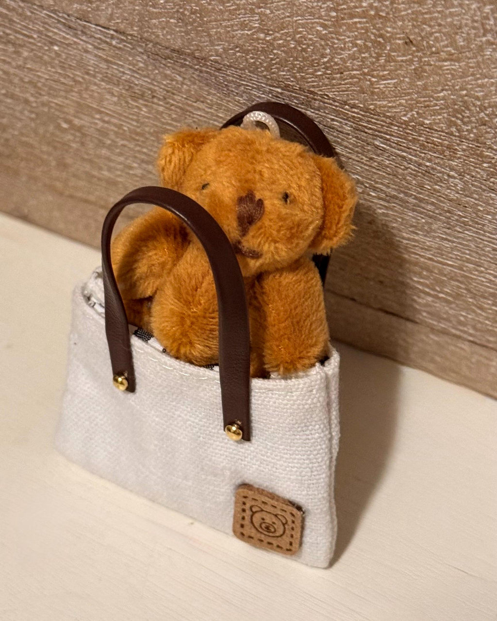 Miniature Handbag purse -includes a teddy bear