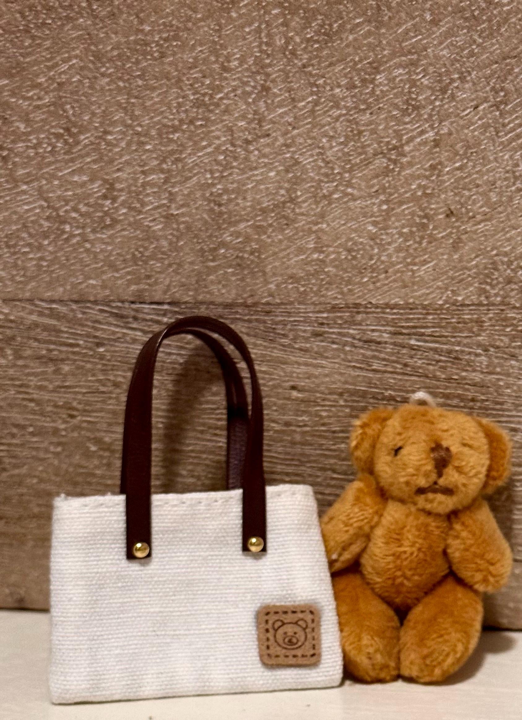 Miniature Handbag purse -includes a teddy bear