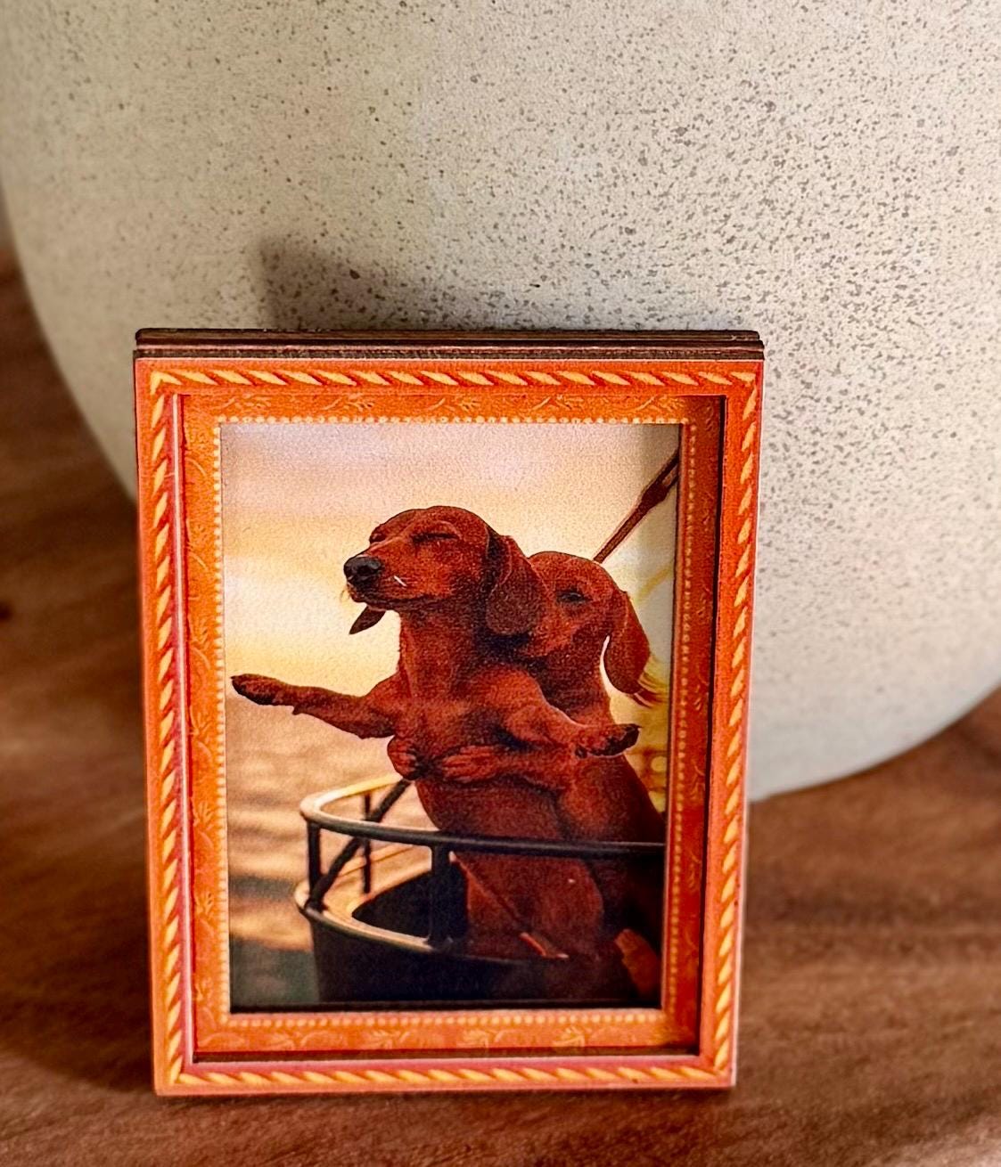 Decorative art framed- weiner dog titanic themed magnet