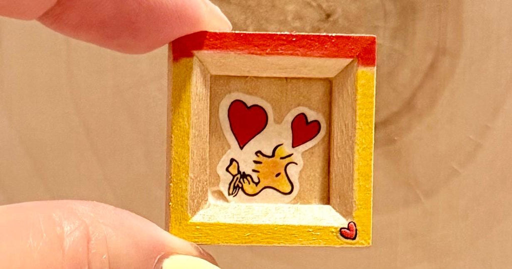 Miniature Picture frames with Snoopy Peanuts design