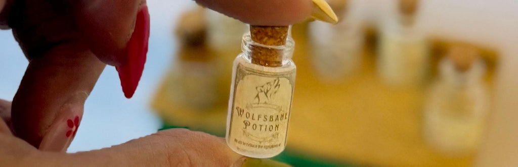 Miniature Apothecary designed Glass Jars with cork