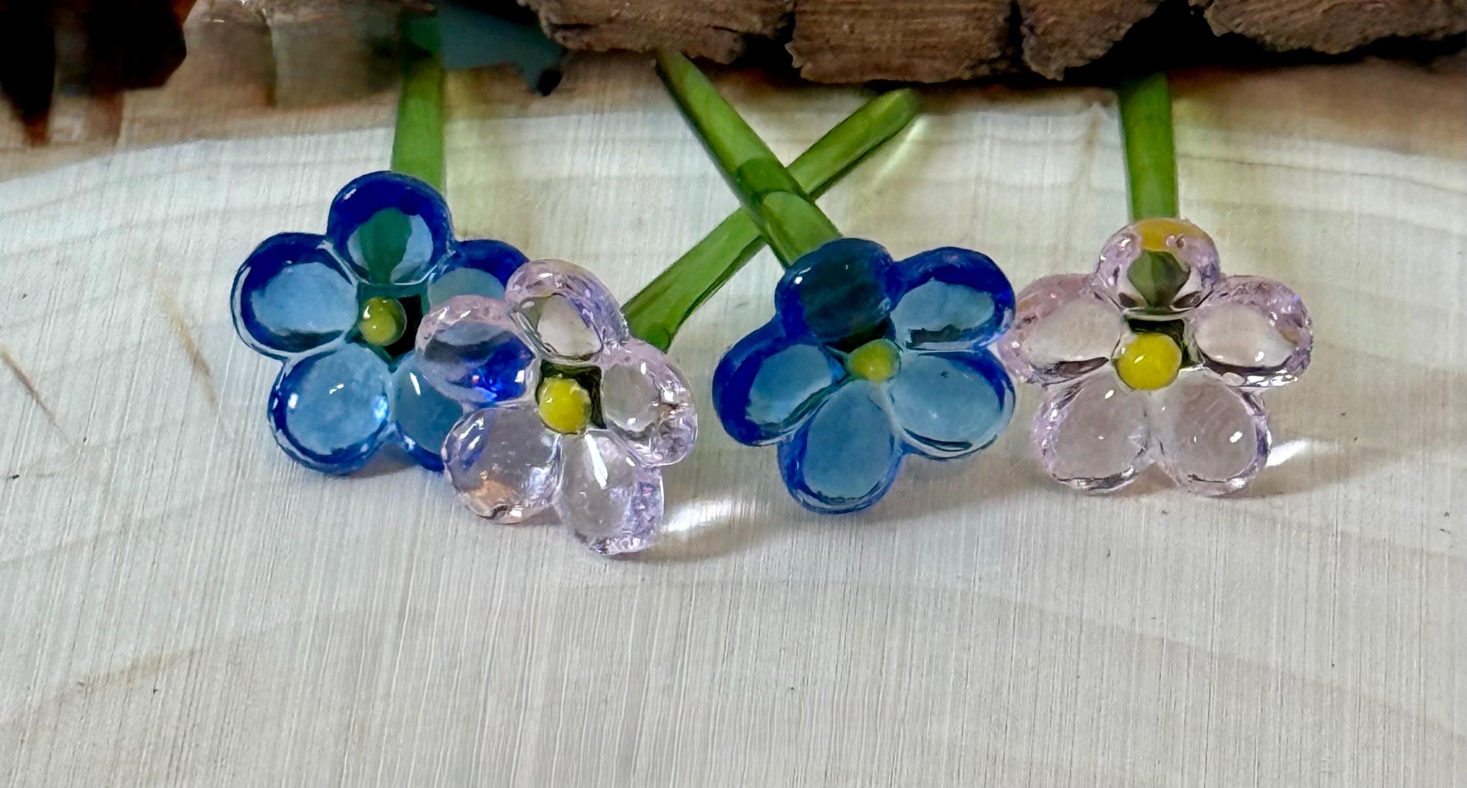 Miniature glass flowers