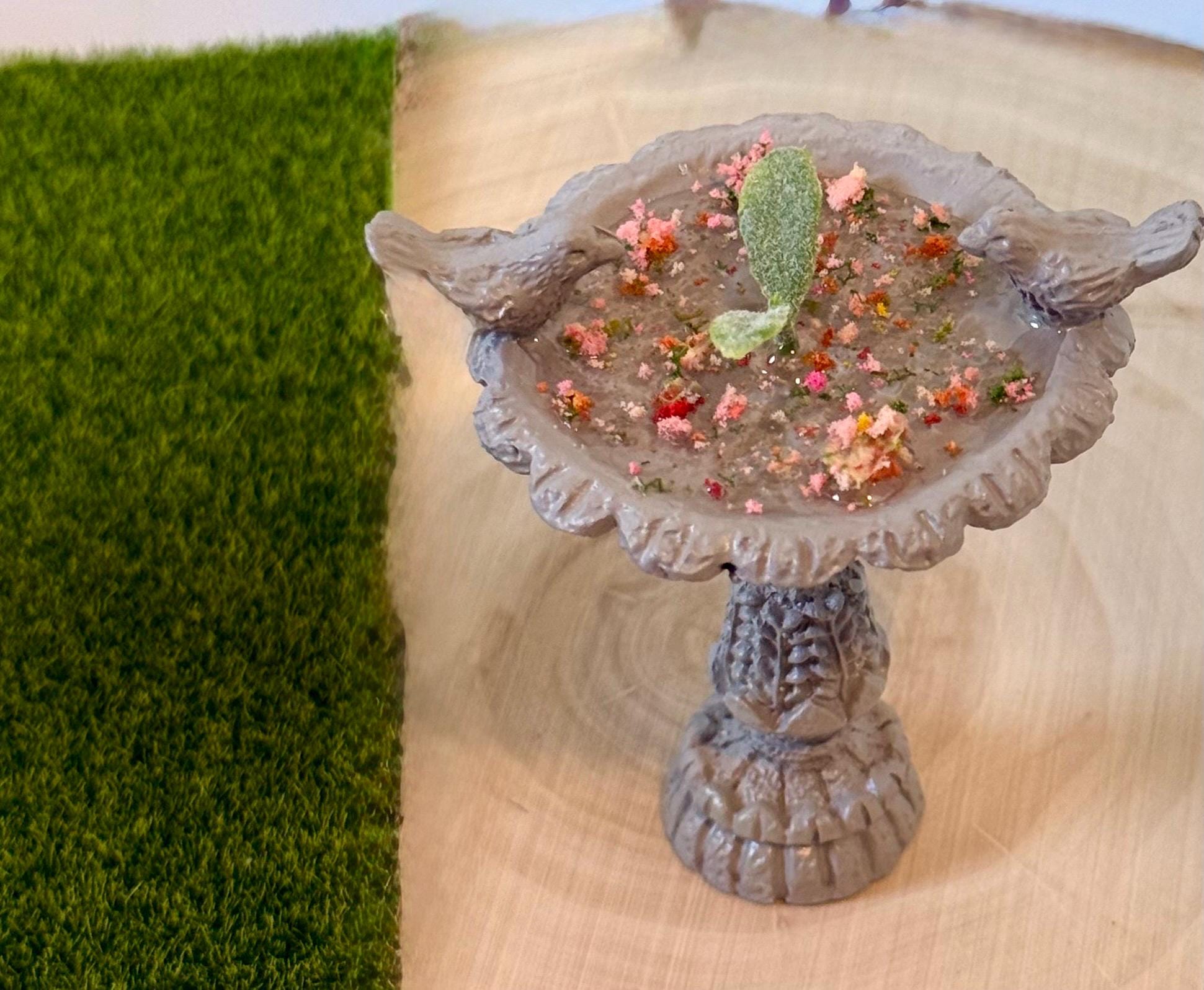 Miniature bird bath designed figurines