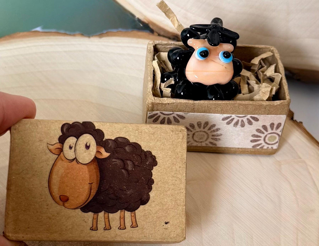 Glass Black Sheep Miniature Gift Box: Animated Character Decor