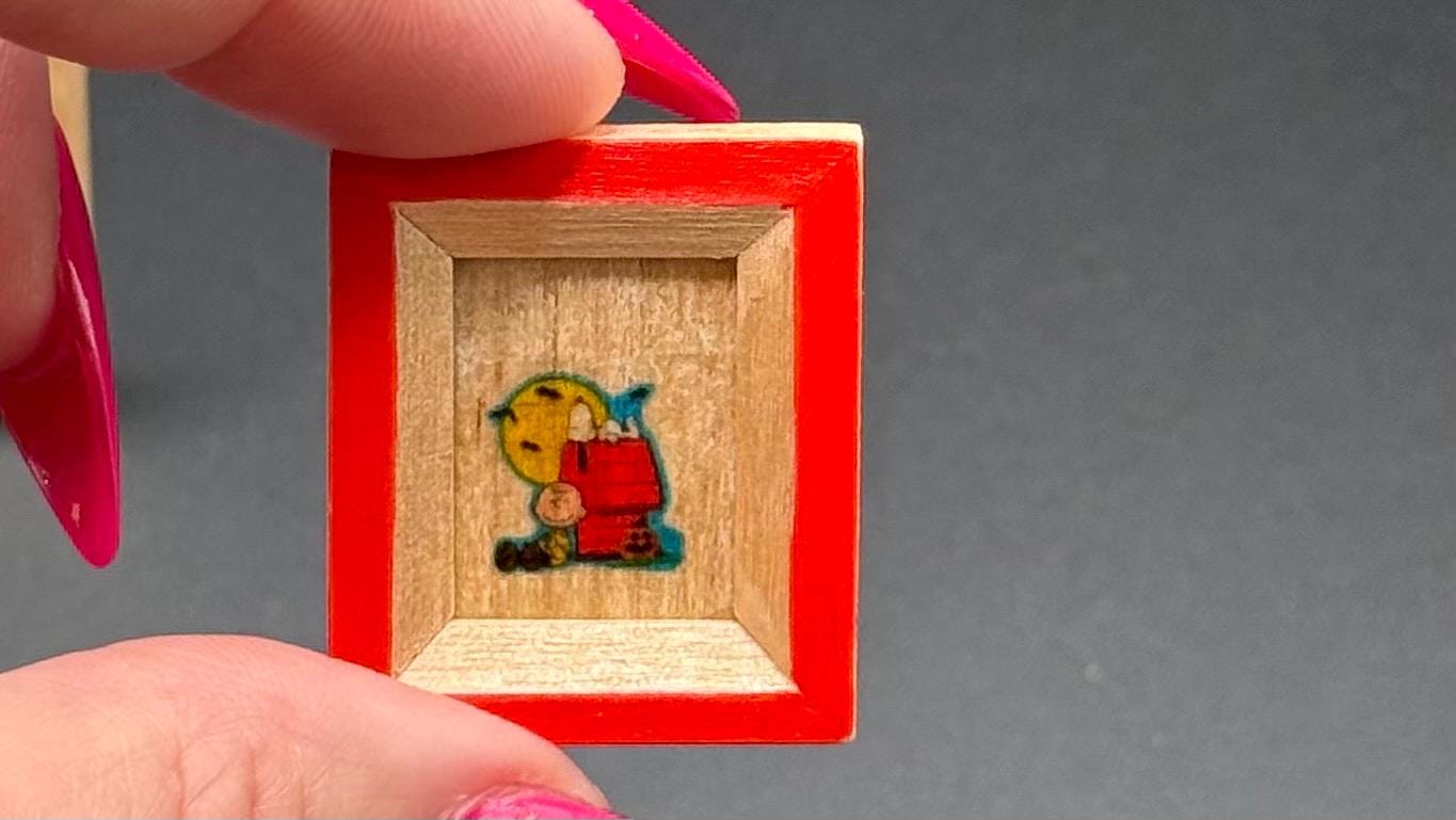 Miniature Picture frames with Halloween  Snoopy Peanuts design