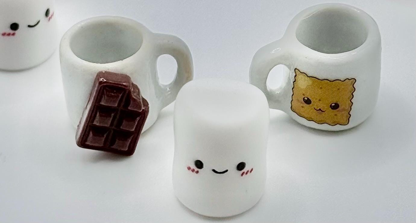 Miniature Graham cracker and Chocolate Smores coffee mugs with Mini marshmallow- set of 3