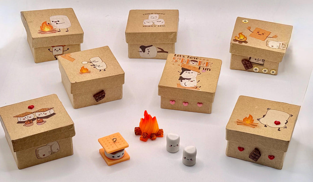 Miniature Graham Cracker and Chocolate Marshmallow decorative gift/collector box -S’mores theme