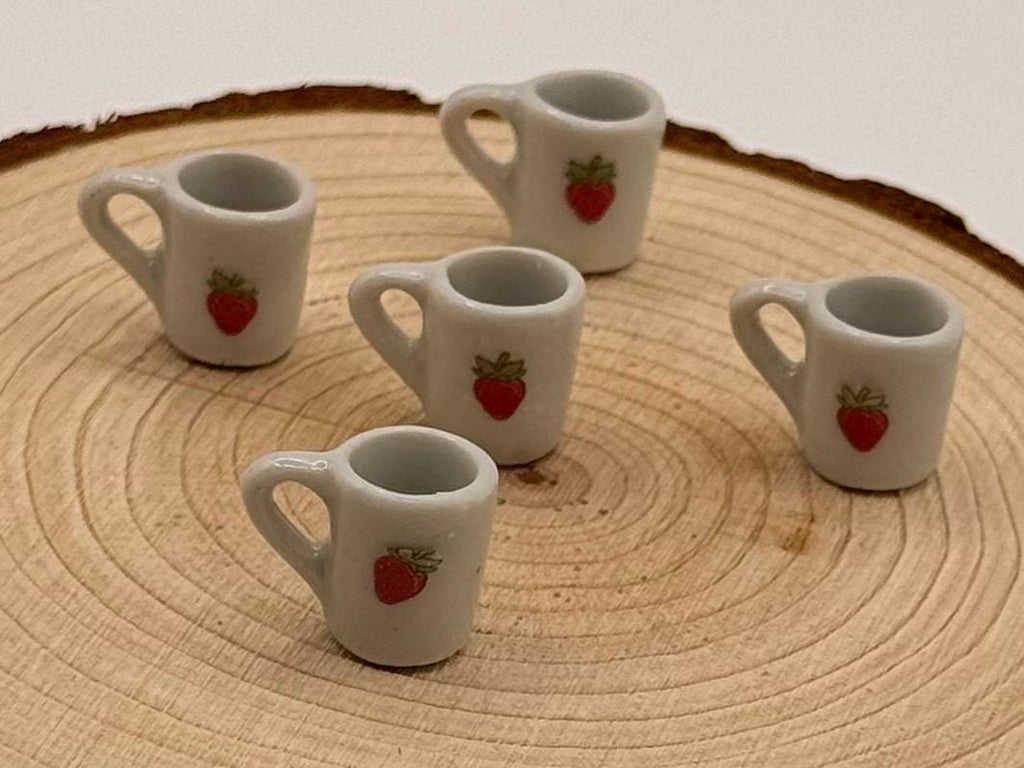 Miniature strawberry design coffee mugs