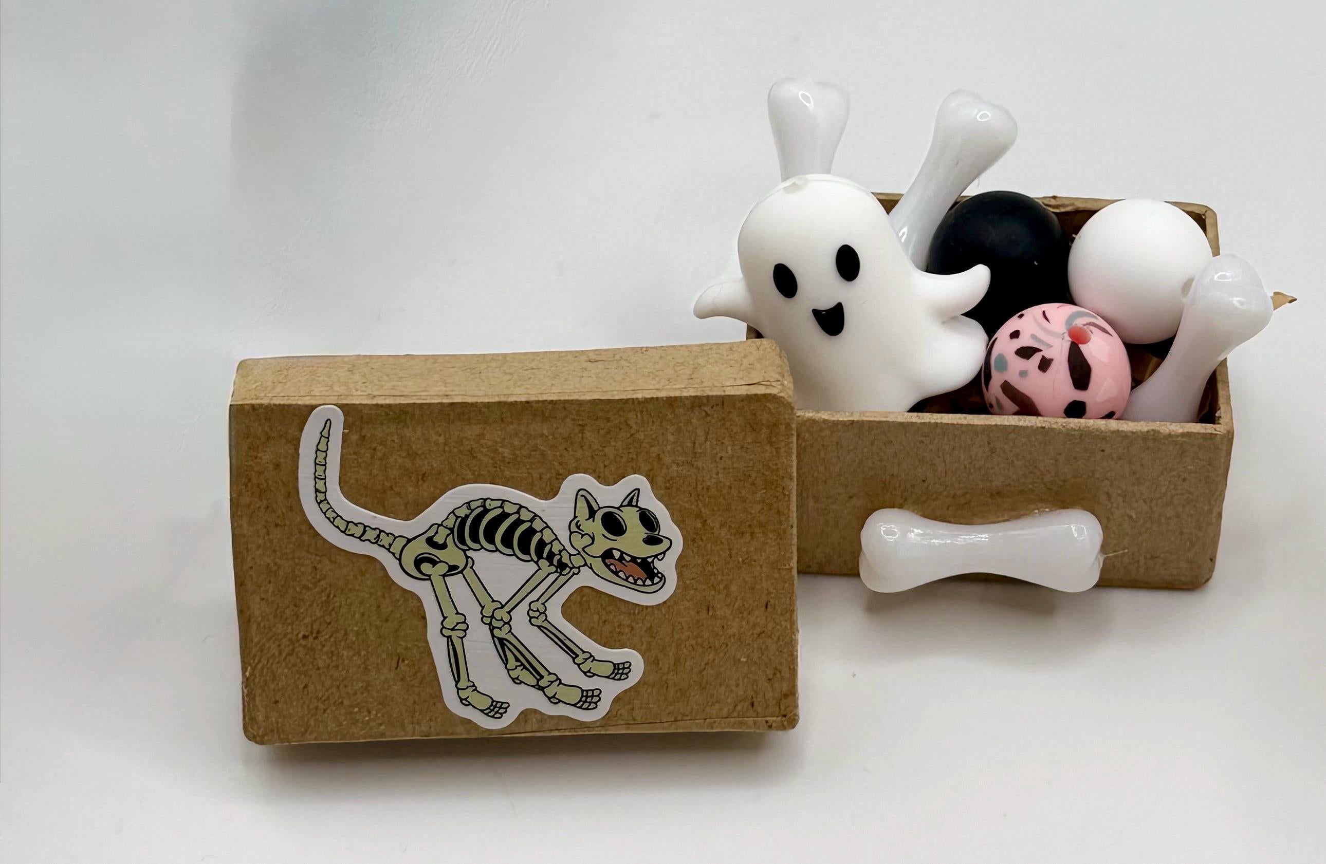 Miniature keepsake gift box- Cat,Dog, skeleton theme