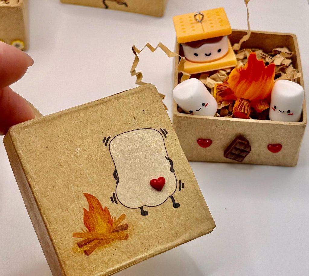 Miniature Graham Cracker and Chocolate Marshmallow decorative gift/collector box -S’mores theme