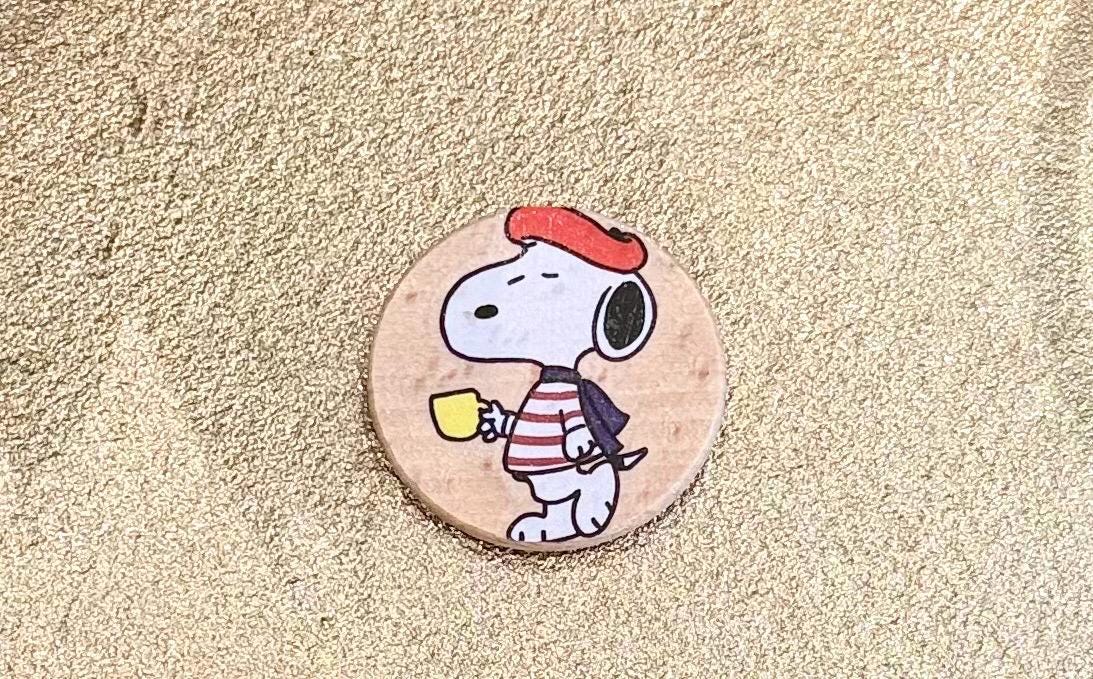 Wooden coin snoopy magnets