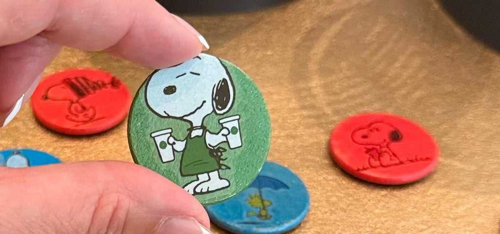 Colorful Wooden coin snoopy magnets