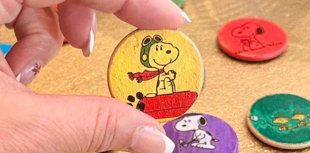 Colorful Wooden coin snoopy magnets