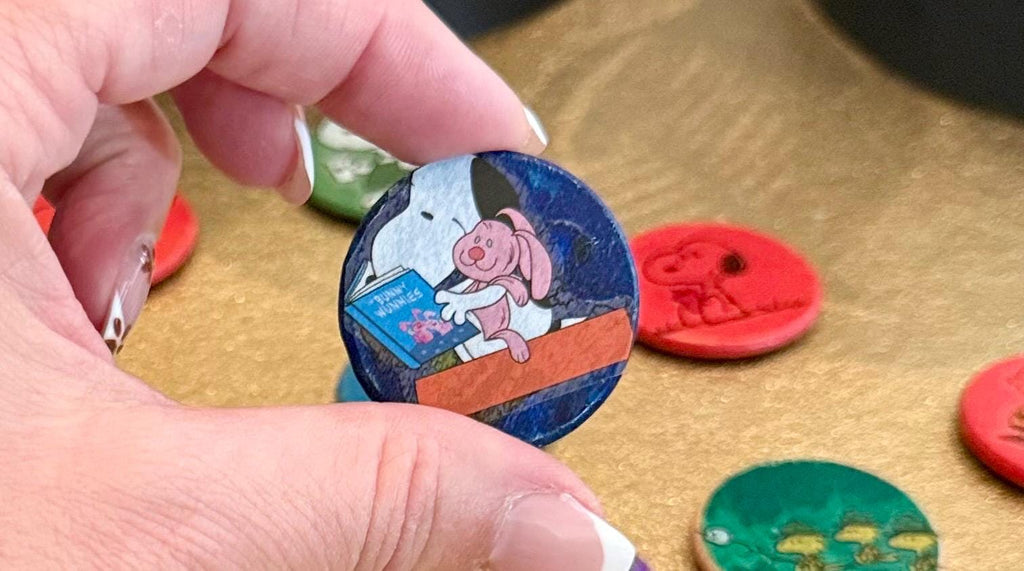Colorful Wooden coin snoopy magnets